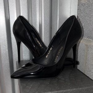Azalea Wang Glossy Black Heels